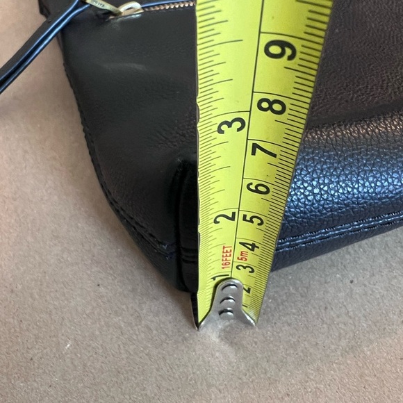 Fossil Black Genuine Pebbled Leather Crossbody Bag Small Brushed Gold Hardware - Picture 6 of 10